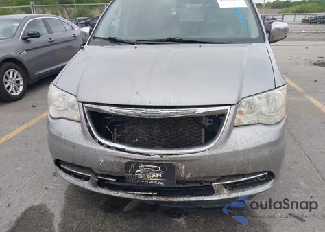 2013 Chrysler Town & Country Touring-L from USA, damaged, VIN 2C4RC1CG4DR692093